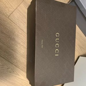 Gucci men leather shoes